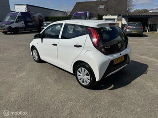 Toyota Aygo Toyota Aygo 1.0 VVT-i x-fun Airco - afbeelding nr 4