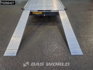 Iveco Daily Iveco Daily 35S18 3.0L Automaat Autotransporter 2025model LED ACC Lier Zwaailamp Oprijwagen Cartransporter Airco - afbeelding nr 9