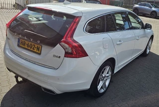 Volvo V60 Volvo V60 2.4 D6 Twin Engine Summum EXPORT INRUIL AUTO - afbeelding nr 3