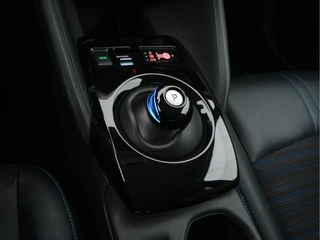 Nissan Leaf Aut.*BOSE-SURROUND | 1/2-LEATHER | FULL-LED | ADAPTIVE-CRUISE | SURROUND-VIEW | KEYLESS | NAVI-FULLMAP | DAB+ | ECC | PDC | COMFORT-SEATS | 17 