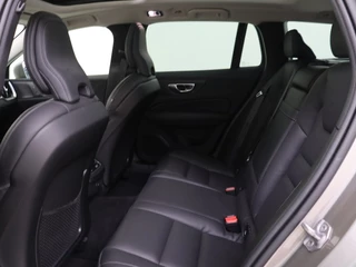 Volvo V60 Volvo V60 Cross Country 2.0 B5 AWD Pro | Stoelmassage | Nappa Leder | H&K Audio | - afbeelding nr 9