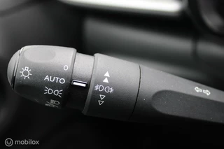 Citroën C3 Citroen C3 1.2 PureTech S&S Feel, Pdc, Cruise, App connect, Clima, Navi, Donkerglas. - afbeelding nr 24