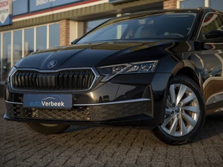 Škoda Octavia Škoda Octavia Combi 1.5 TSI MHEV Business Edition Plus | Matrix LED | Lounge Interieur | Chrome pakket | Stoel-, Stuur- & voorruitverwarming | Navi 13inch | Wireless App-connect | El. achterklep m.sensor | ACC - afbeelding nr 20