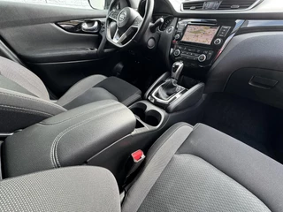 Nissan QASHQAI Nissan Qashqai 1.3 DIG-T Design Edition Cruise control Climate control Apple / Android carplay Navigatie Parkeercamera - afbeelding nr 34