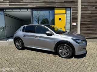 Peugeot e-208 Peugeot e-208 EV Allure 50 kWh Panodak 1e eig. NL auto - afbeelding nr 2