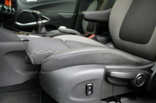 Opel Crossland X Opel Crossland X 1.2 Turbo Innovation Navi, Stoel,stuur en voorruit verw., Pano dak, Camera - afbeelding nr 10