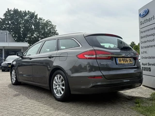 Ford Mondeo Ford Mondeo Wagon 2.0 IVCT HEV Titanium 187pk Cruise Control | Navigatie | Apple Carplay / Android Auto | Climate control | Extra Winterbanden set! - afbeelding nr 2
