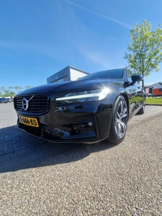 Volvo S60 Volvo S60 2.0 B3 R-Design AUTOMAAT,VOL LEDER,CLIMA,NAVI,CARPLAY,LED - afbeelding nr 3