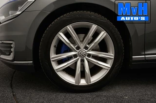 Volkswagen Passat Volkswagen Passat Variant 1.4 TSI GTE Highline|PANO|VIRTUAL - afbeelding nr 32