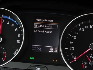 Volkswagen Golf Volkswagen Golf TSI GTE 245PK / GTI R Perf. ed. / LED - afbeelding nr 15