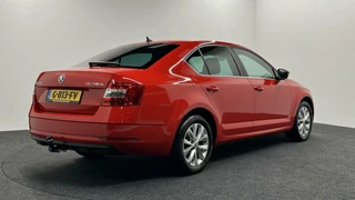 Škoda Octavia Skoda Octavia 1.0 TSI Greentech Sport Business LEDER STOF - afbeelding nr 5