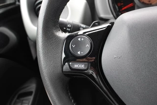 Peugeot 108 Peugeot 108 1.0 VTi Active | Automaat! | Airco | 5 Deurs | Dealeronderhouden | - afbeelding nr 18