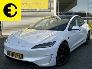 Tesla Model 3 - 394474245-0