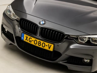 BMW 3 Serie Automaat (PANORAMADAK, M PAKKET, GROOT NAVI, VIRTUAL COCKPIT, STOELVERWARMING, LEDEREN SPORTSTOELEN, PARKEERSENSOREN, GETINT GLAS, ZWART HEMEL, NIEUWSTAAT) - afbeelding nr 35