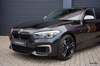 BMW 1 Serie BMW 1-serie M140i LCI2 | Navi Pro | Camera | HK | Stuurverwarming | Alcantara | Adaptief onderstel | 5-deurs - afbeelding nr 41