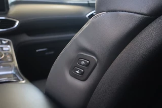 Hyundai Santa Fe Hyundai Santa Fe 1.6 T-GDI PHEV Premium Sky | Open Dak | 7 Persoons - afbeelding nr 14