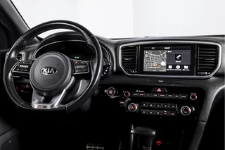Kia Sportage Kia Sportage 1.6 T-GDI 177 PK GT-Line - automaat | S/K-Panodak | Cruise | PDC | Camera | NAV+App. Connect | ECC | LM 19