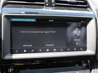 Jaguar F-PACE Jaguar F-PACE 5.0 V8 AWD SVR 551 pk Panorama dak | Meridian sound | Premium Pack | Light Pack | ACC | Leder | ADS |360 Camera - afbeelding nr 31