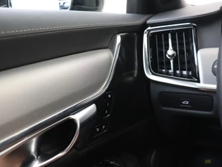 Volvo V90 Volvo V90 B5 Plus Dark | Dodehoekdetectie | Nappa Leer | - afbeelding nr 32