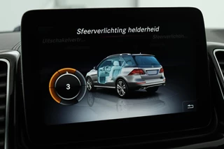 Mercedes-Benz GLE Mercedes-Benz GLE-klasse 350d 4MATIC | Panoramadak | Stoelventilatie |  Adaptive cruise | Carplay | 360 camera | Trekhaak | Entertainment | Stuurverwarming | Massage | Leder | Memory | Keyless | Luchtvering - afbeelding nr 24