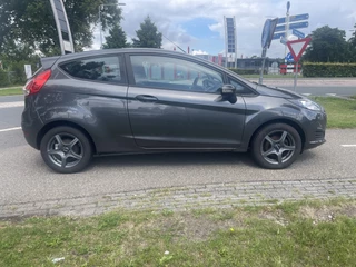 Ford Fiesta Ford Fiesta 1.25 | Airco | 82 PK | LM Velgen - afbeelding nr 9