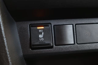 Toyota Yaris Cross Toyota Yaris Cross 1.5 Hybrid Explore Stoelverwarming/Parkeersensoren - afbeelding nr 18