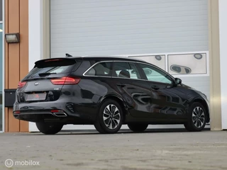 Kia Ceed Sportswagon Kia Ceed Sportswagon 1.6 GDI PHEV DynamicPlusLine | Stuur/stoelverwarming | Apple carplay - afbeelding nr 28