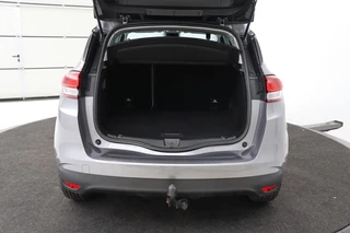 Renault Scénic Renault Scénic 1.2 TCe Intens | Trekhaak | Massage | Keyless |  Navigatie | Half leder | Camera | Climate control | Dodehoek detectie | Park Assist - afbeelding nr 27