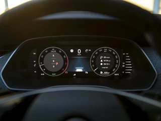 Škoda Octavia Škoda Octavia Combi 1.5 TSI MHEV Business Edition Plus | Matrix LED | Lodge Interieur | Chrome pakket | Stoel-, Stuur- & voorruitverwarming | Navi 13inch | Wireless App-connect | El. achterklep m.sensor | ACC | Winterpakket - afbeelding nr 9