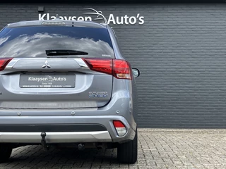 Mitsubishi Outlander Mitsubishi Outlander 2.0 PHEV Instyle+ 203 pk 4WD AUT. | 1e eigenaar | dealer onderhouden | navigatie | trekhaak | leder interieur - afbeelding nr 14