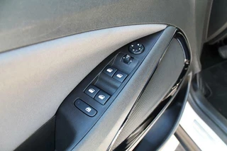 Opel Crossland X Opel Crossland X 1.2 Turbo Ultimate | Clima | Camera | Navi | Blind spot - afbeelding nr 18