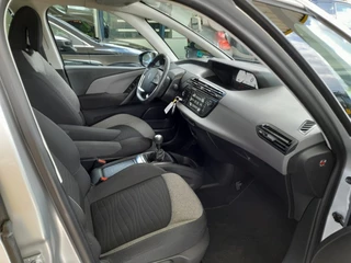 Citroën C4 Picasso Citroën C4 Picasso 1.2 PURE TECH SELECTION TREKHAAK CRUISE NAVI PDC-A MASSAGE - afbeelding nr 17