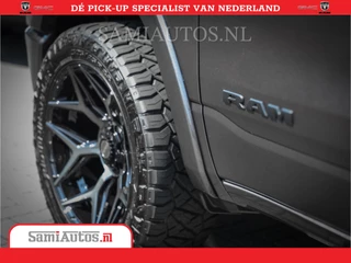 Dodge Ram 1500 Dodge Ram 1500 Laramie Night 5,7 V8 402PK | Krachtige Hemi | Zeer Rijk Uitgevoerd | Comfortabele Dubbele Cabine met Royale 5 Zitplaatsen | BPM vrij | Nu Leverbaar uit Voorraad | Voorraad Nr 2371 - 2297 - afbeelding nr 24
