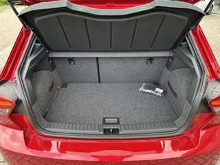 SEAT Ibiza SEAT Ibiza 1.5 TSI 150PK FR Business+ Automaat | Navi | Camera | ACC | Stoe - afbeelding nr 16