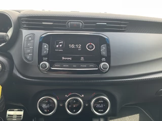 Alfa Romeo Giulietta Alfa Romeo Giulietta 1.750 Turbo 241pk Veloce Automaat Carplay Sport-Stoelen Nav/Cruise Voll.Onderhouden! - afbeelding nr 39