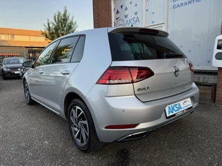 Volkswagen Golf Volkswagen Golf 1.0 TSI Sound 110pk DSG ACC Navi CarPlay Stlvw PDC - afbeelding nr 8