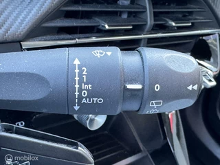 Peugeot 2008 Peugeot 2008 1.2 PureTech Blue Lease Allure - afbeelding nr 28