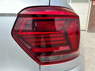 Volkswagen Polo Volkswagen Polo 1.0 TSI Highline/AIRCO/AUT/PARKS/CRUISE/NAP - afbeelding nr 10