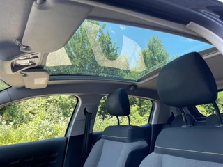 Citroën C3 Citroen C3 1.2 PureTech Airco/Ecc Panoramadak Navigatie 17''LM Velgen - afbeelding nr 24