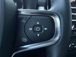 Volvo XC40 Stuurwiel verwarmd | Navigatie - afbeelding nr 24