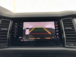 Škoda Kodiaq Aut. *ADAPTIVE-CRUISE | LEATHER-MICROFIBRE | DIGI-COCKPIT | FULL-LED | CANTON-SOUND | SPORT-SEATS | KEYLESS | CAMERA | DAB+ | AMBIENT-LIGHT | NAVI-FULLMAP | ECC | PDC | 19''ALU* - afbeelding nr 13