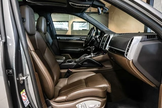 Porsche Cayenne Porsche Cayenne 3.6 V6 S Turbo | Dealer onderhouden l 21'' - afbeelding nr 13