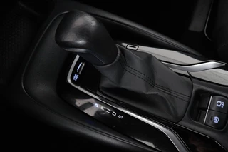 Toyota Corolla Toyota Corolla 1.8 Hybrid Business | Carplay | Camera |  Adaptive cruise | Full LED | DAB | Climate control | Bluetooth - afbeelding nr 17