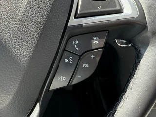 Ford S-Max Ford S-Max 2.5 FHEV Titanium 7pers 190pk | Panoramadak | Achteruitrijcamera | Stoelverwarming | Ambient Lightning | SYNC 3 Navigatie - afbeelding nr 14