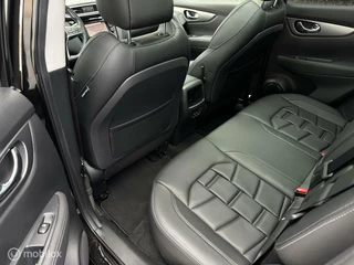Nissan QASHQAI Nissan Qashqai 1.3 DIG-T Premium Edition Aut Pano Leer Navi 360°Cam Keyless 19