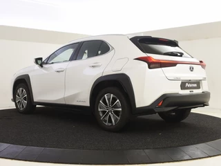 Lexus UX - afbeelding nr 2