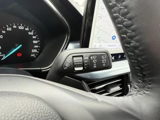 Ford Focus Ford Focus 1.0 EcoBoost Hybrid Active | 155pk Automaat | Adaptive cruise control | Winter Pack | Dodehoeksensoren | Camera | Privacy glass - afbeelding nr 12