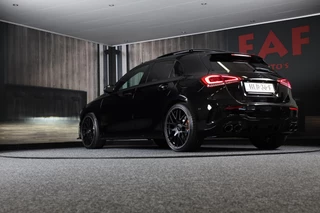 Mercedes-Benz A-Klasse Mercedes-Benz A-klasse 250 e AMG 45 Look / 360 Camera / Acc / Lane Assist / Dode Hoek / Open Pano / Sfeerver / Led / Pdc / 20 Inch - afbeelding nr 3