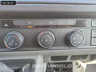 Volkswagen Crafter Volkswagen Crafter 177pk Automaat Laadklep Bakwagen Airco Camera Meubelbak Koffer 19m3 Airco - afbeelding nr 13