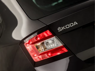 Škoda Fabia (SCHERM, CLIMATE, STOELVERWARMING, NAP, XENON, SPORTSTOELEN, GEITNT GLAS, CRUISE, PARKEERSENSOREN, TREKHAAK, NIEUWE APK, NIEUWSTAAT) - afbeelding nr 24